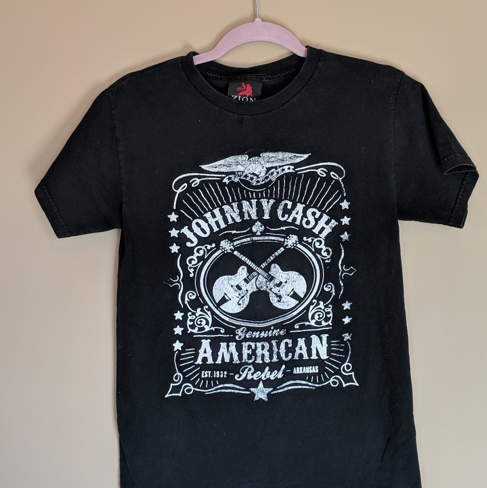 Johnney Cash graphic band tee